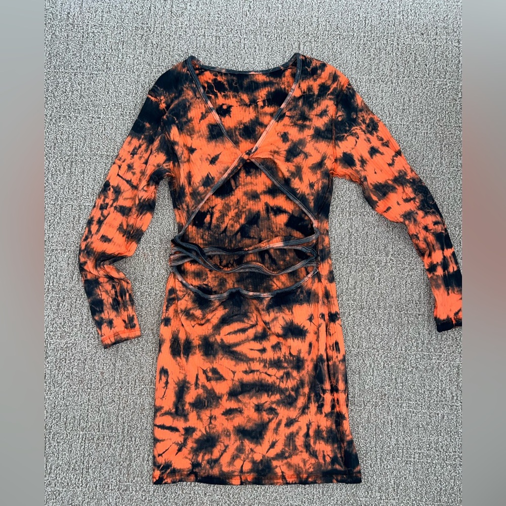 Tie-Dye Long Sleeve Dress - Orange and Black